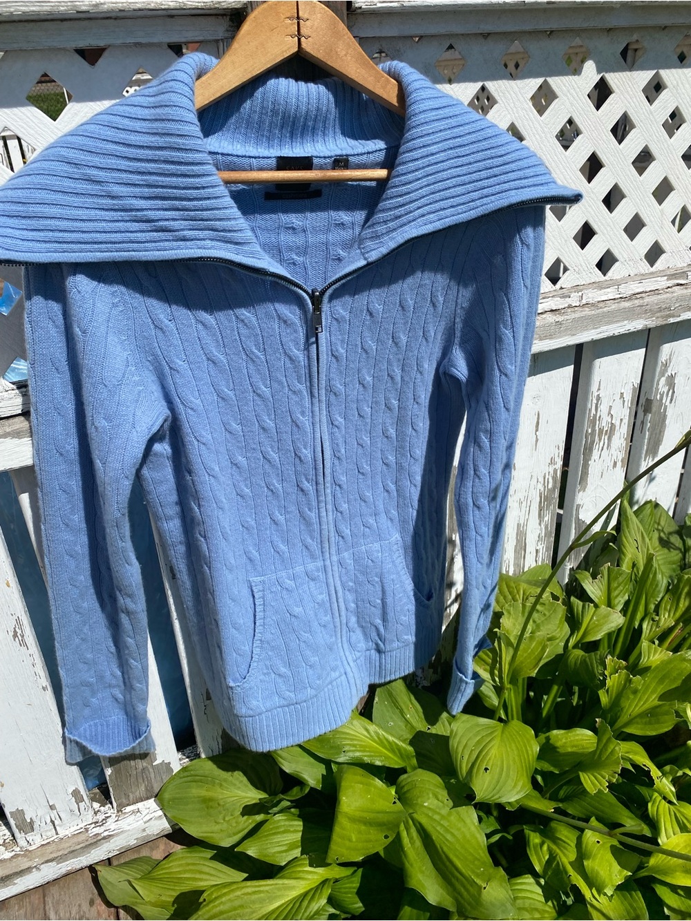 Saks Fifth Avenue 100% Cashmere Cable Knit Zip Cardigan Light Blue Collar